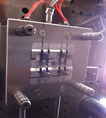廠家供應膠木模具 膠木注塑模具 電木模具開模 熱固性模具定做